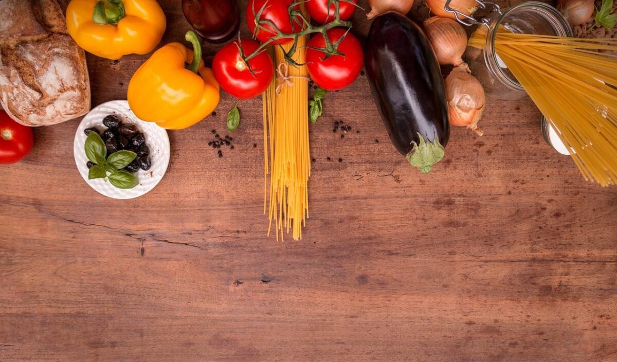 「パレオな男」鈴木祐さん著書のおすすめ本7選を紹介!【DaiGo推薦書も!】